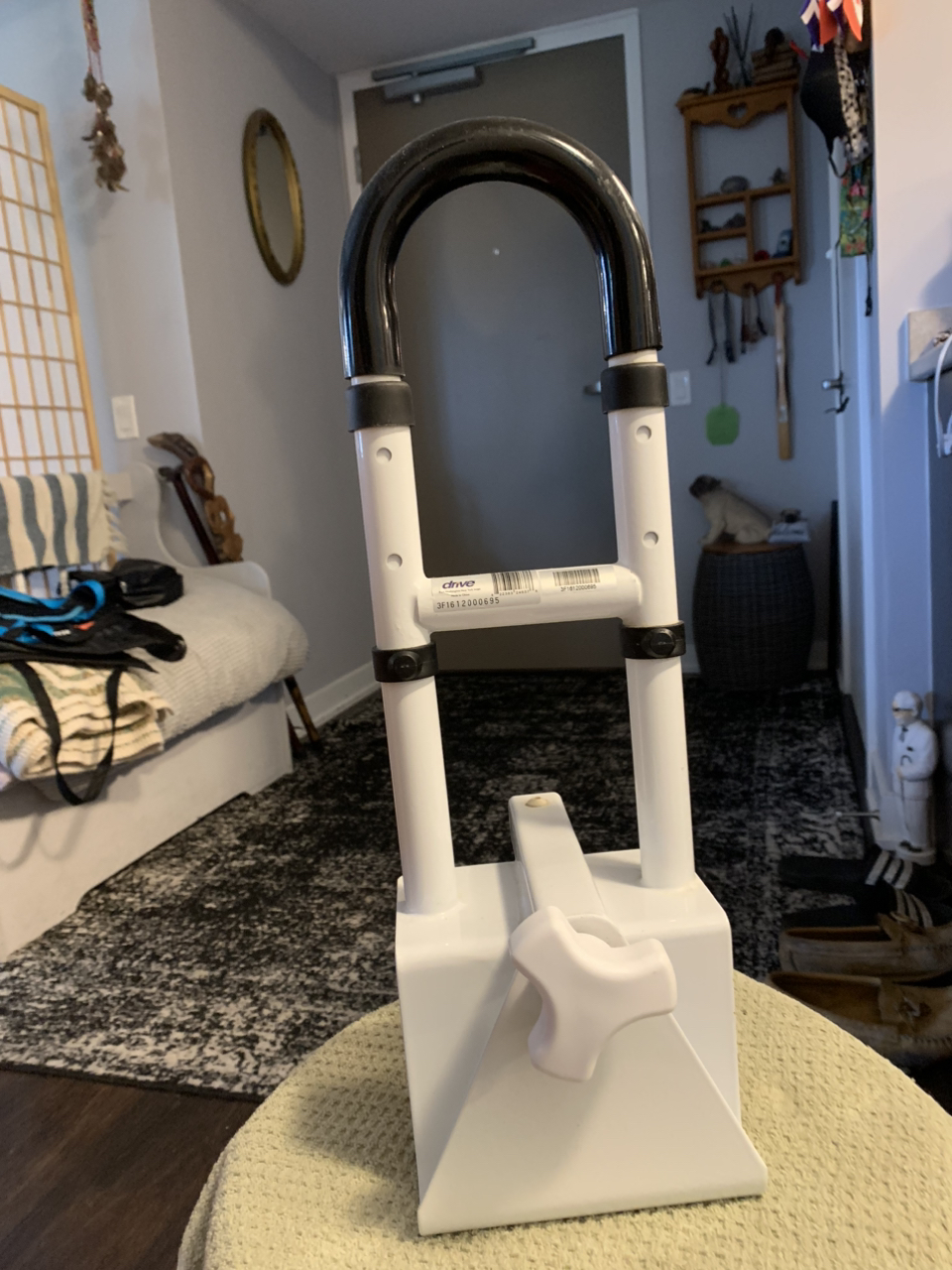 Support bar for bathtub thumbnail