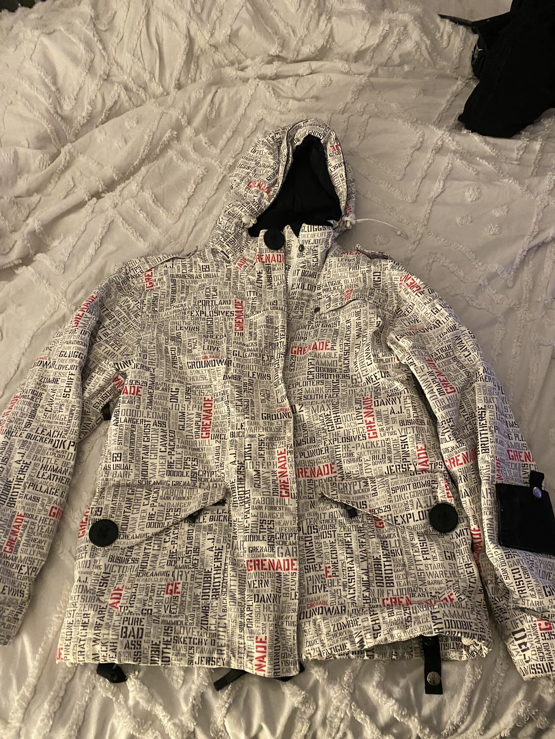 Snowboarding board, jacket & boots - photo 3