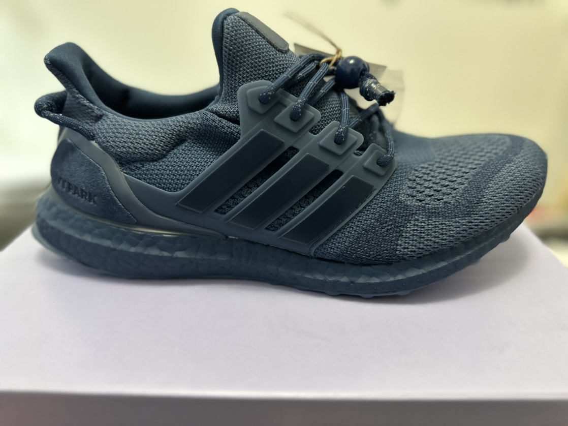 Ultraboost Adidas BNIB