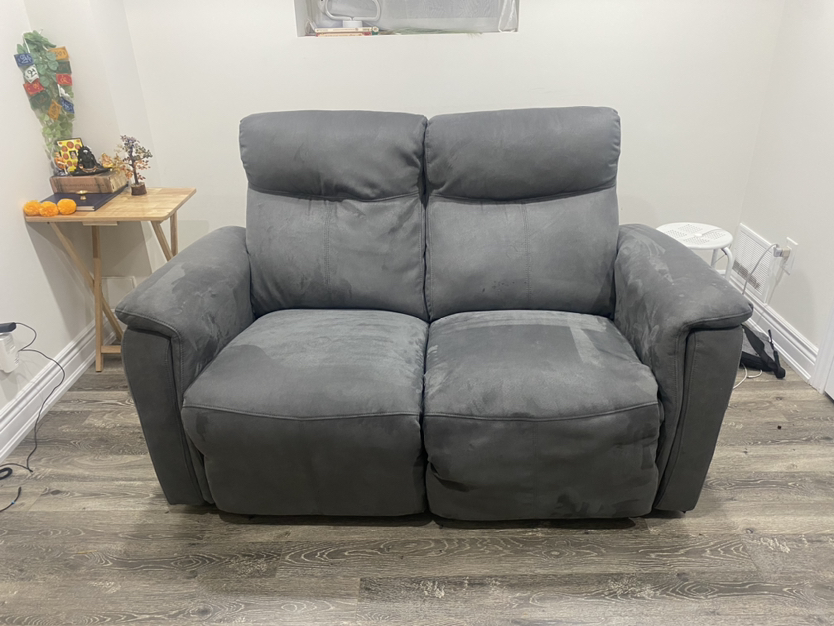 Available until Nov 19 Only | 9-Month-Old Power Recliner Sofa thumbnail