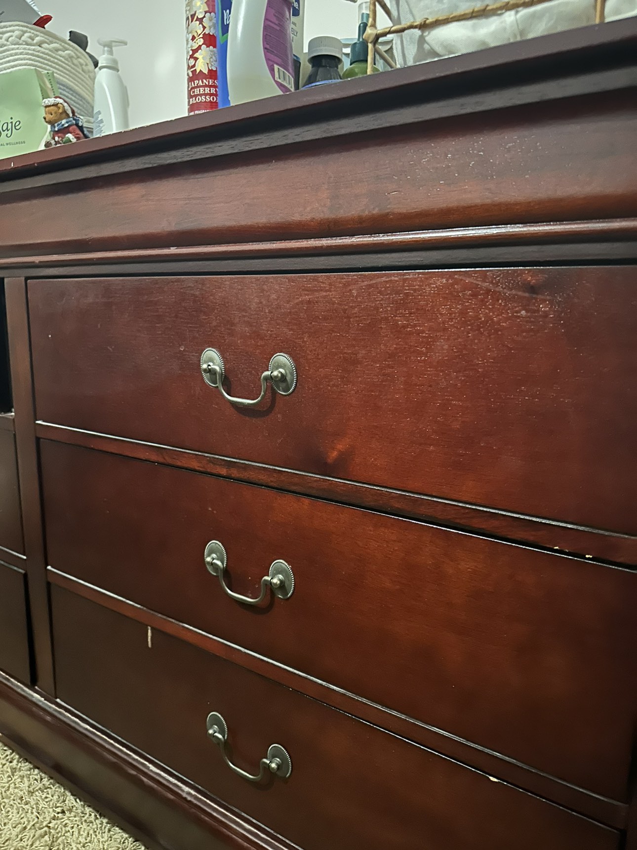 Solid 6 drawer dresser