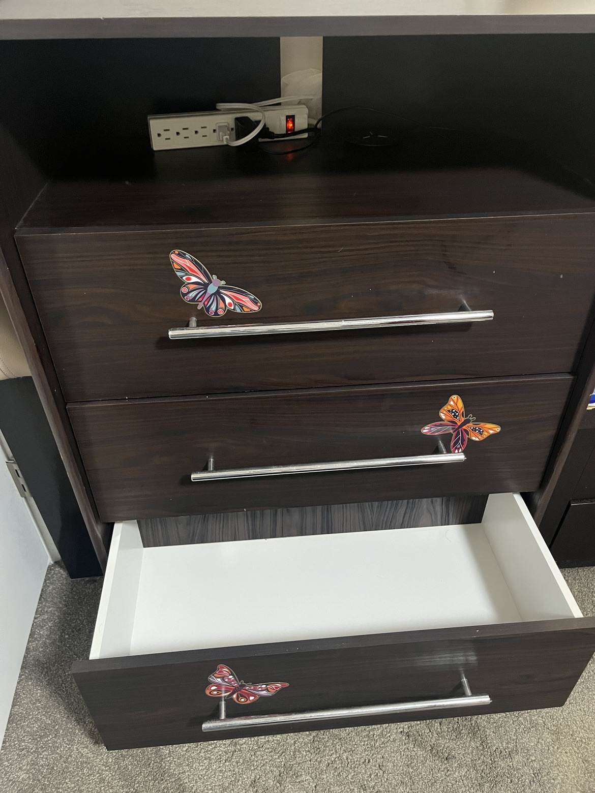 IKEA malm dresser - photo 3