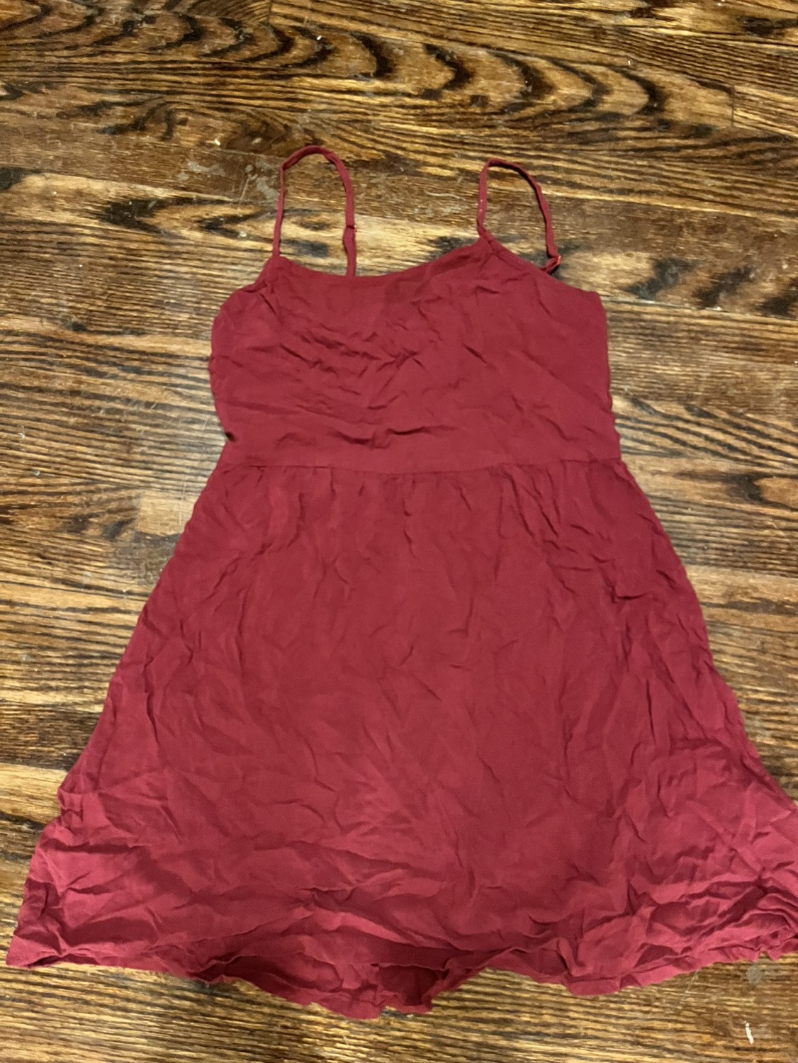 Free Red dress thumbnail