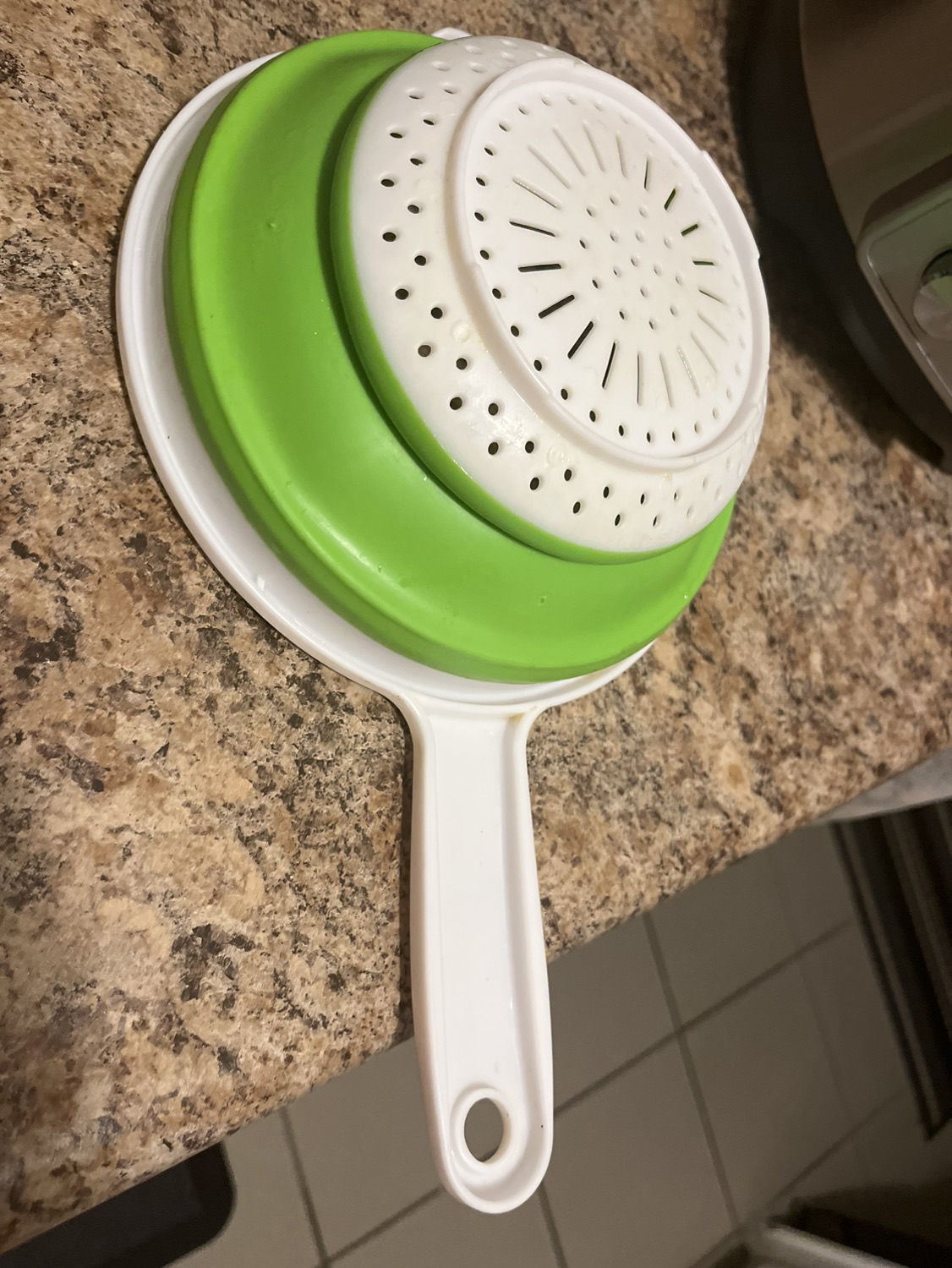 Collapsible colander image indicator(3)