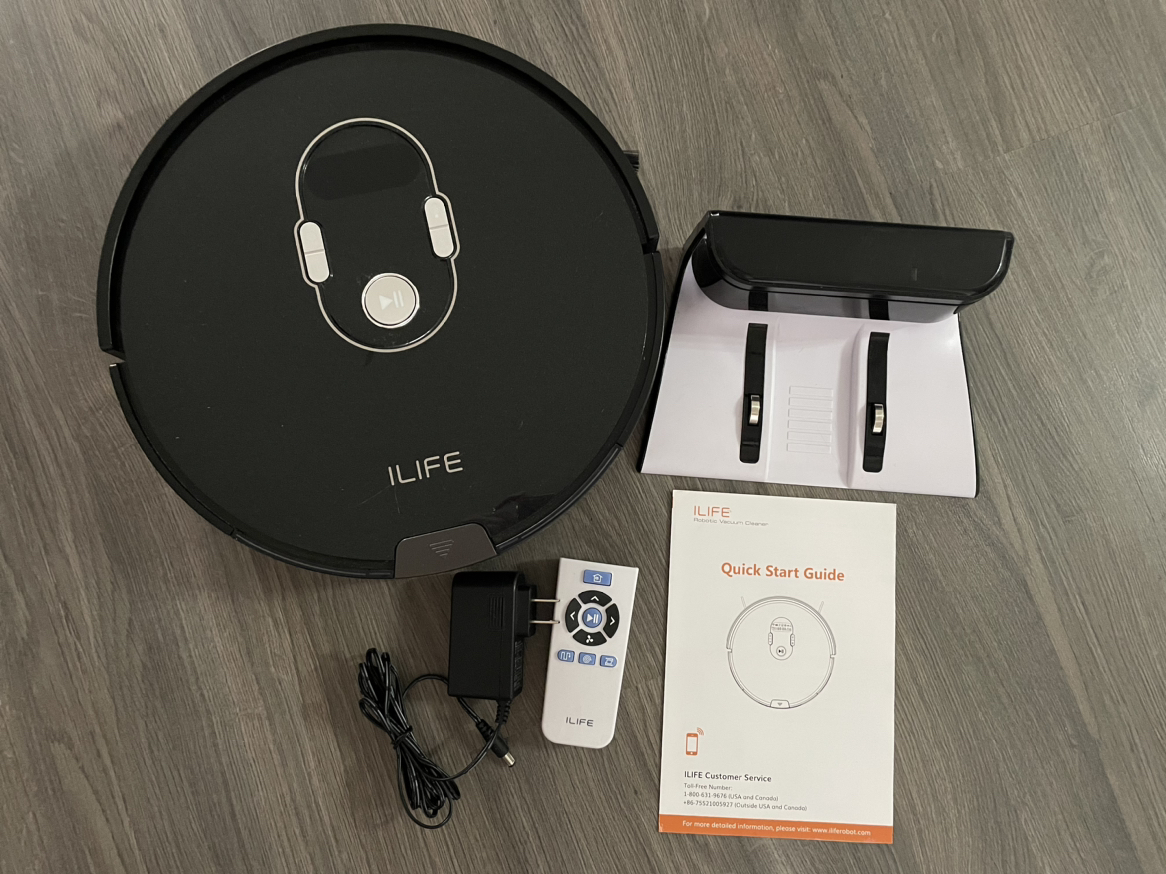 Wifi connected smart robot vacuum