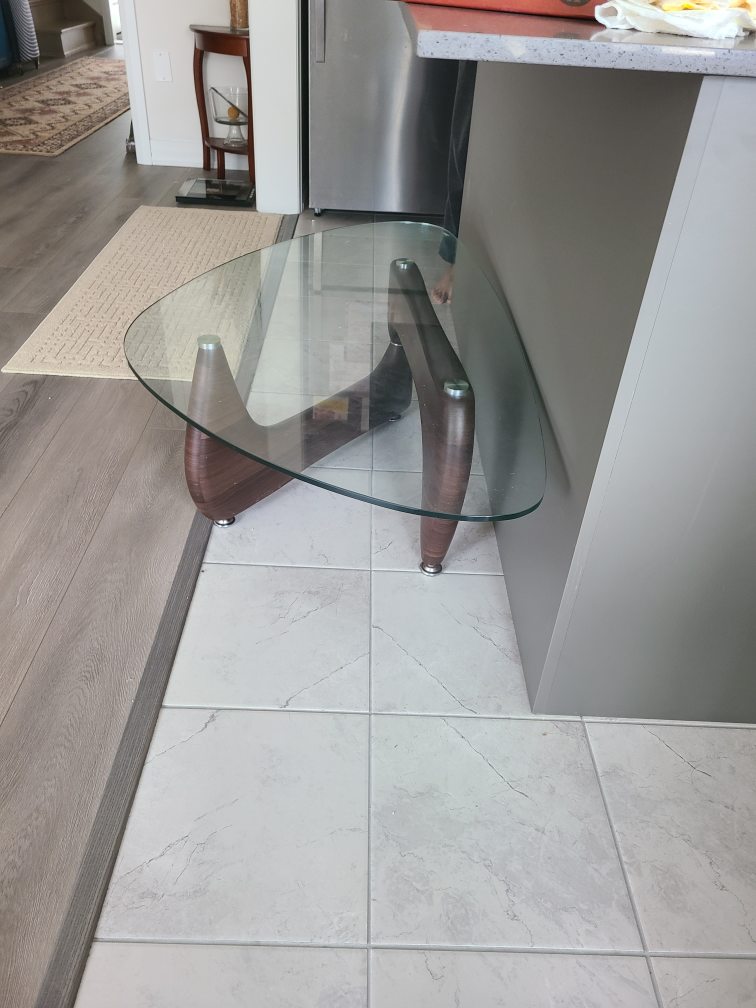 glass coffee table - photo 3