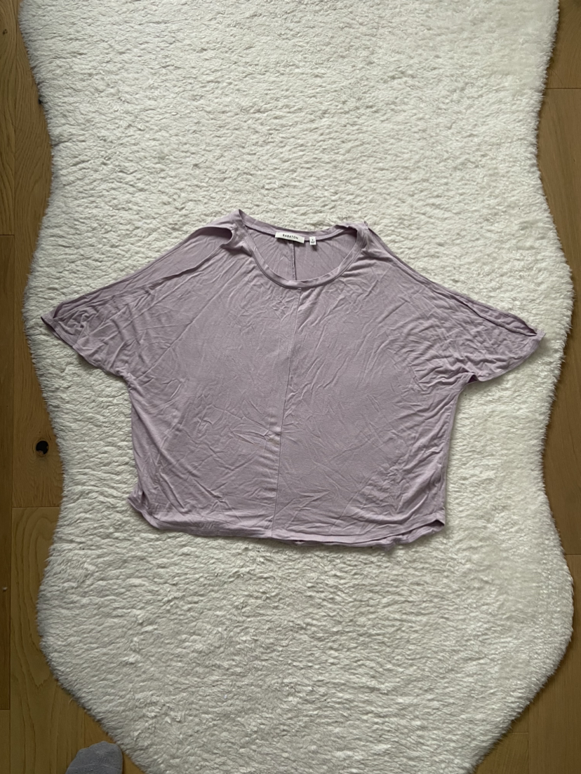 Babaton Aritzia 3/4 slit sleeve batwing jersey top size S image indicator(6)