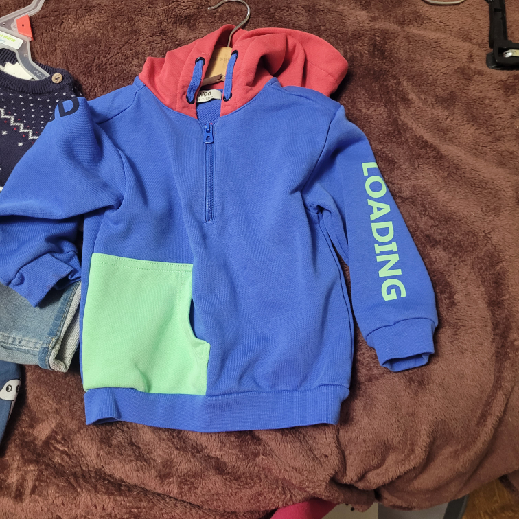 lot of toddlers clothes