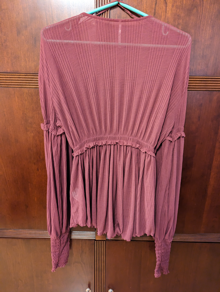 Hobo chic top burgundy image indicator(2)