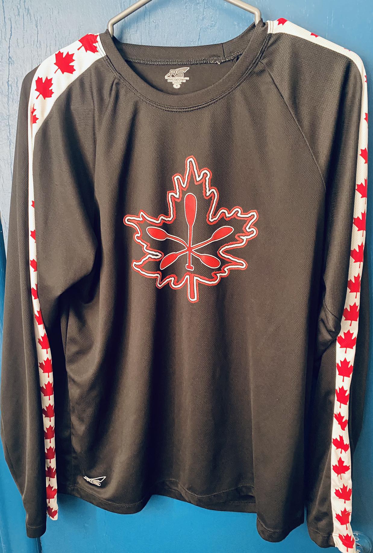 🚣‍♀️🌊 **Regatta Sports Canada Rowing Micro Quick Dry Long sleeve image indicator(5)