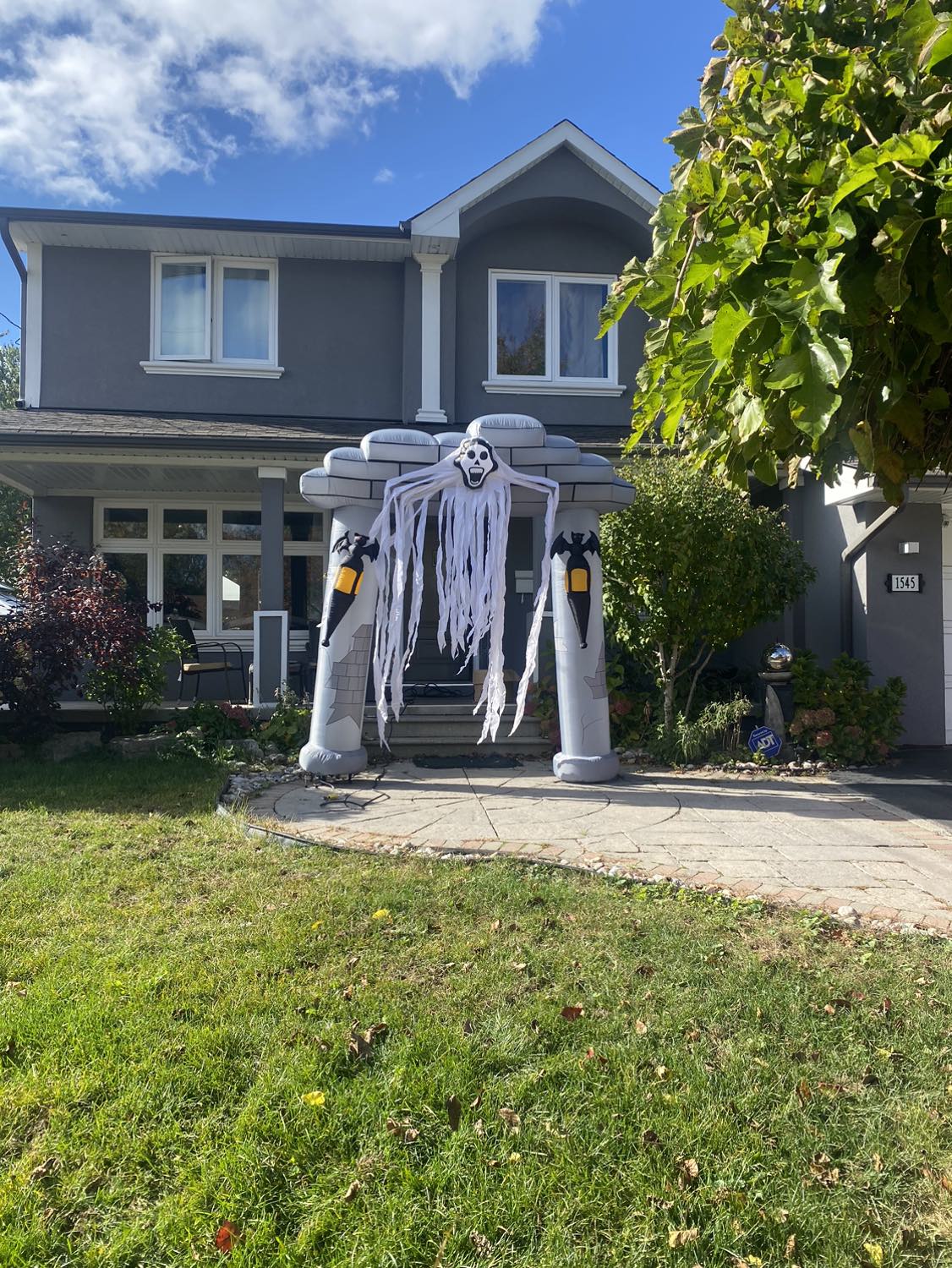 Halloween decor image indicator(2)