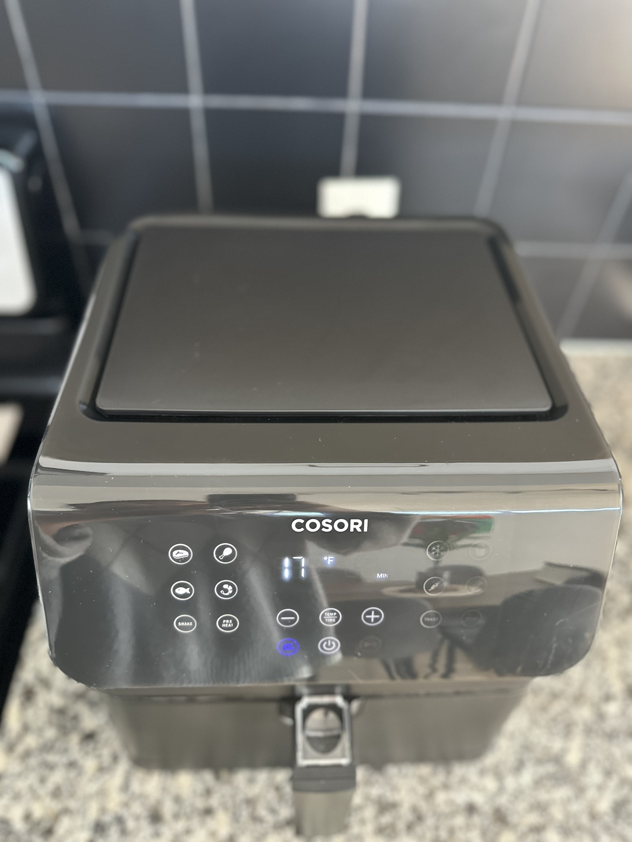 Cosori XL Air Fryer Oven Combo 5.8qt image indicator(4)