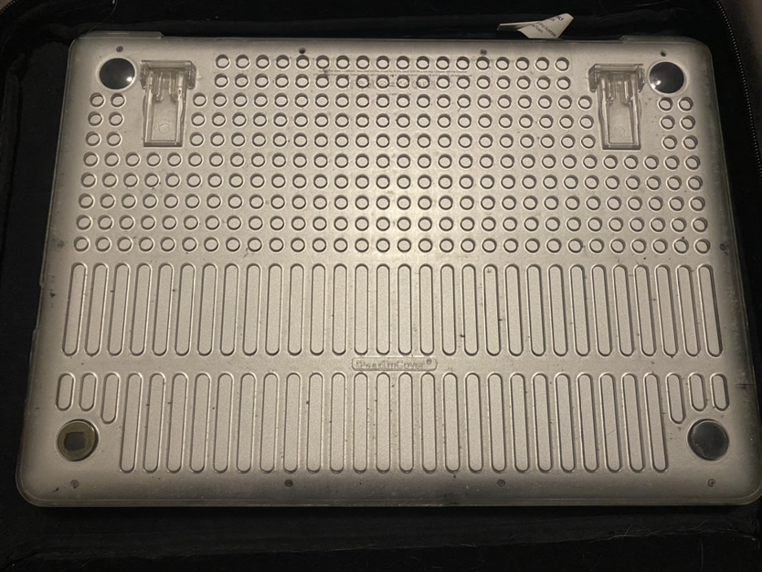 2012 MacBook Pro Laptop (Working but damaged screen) image indicator(5)