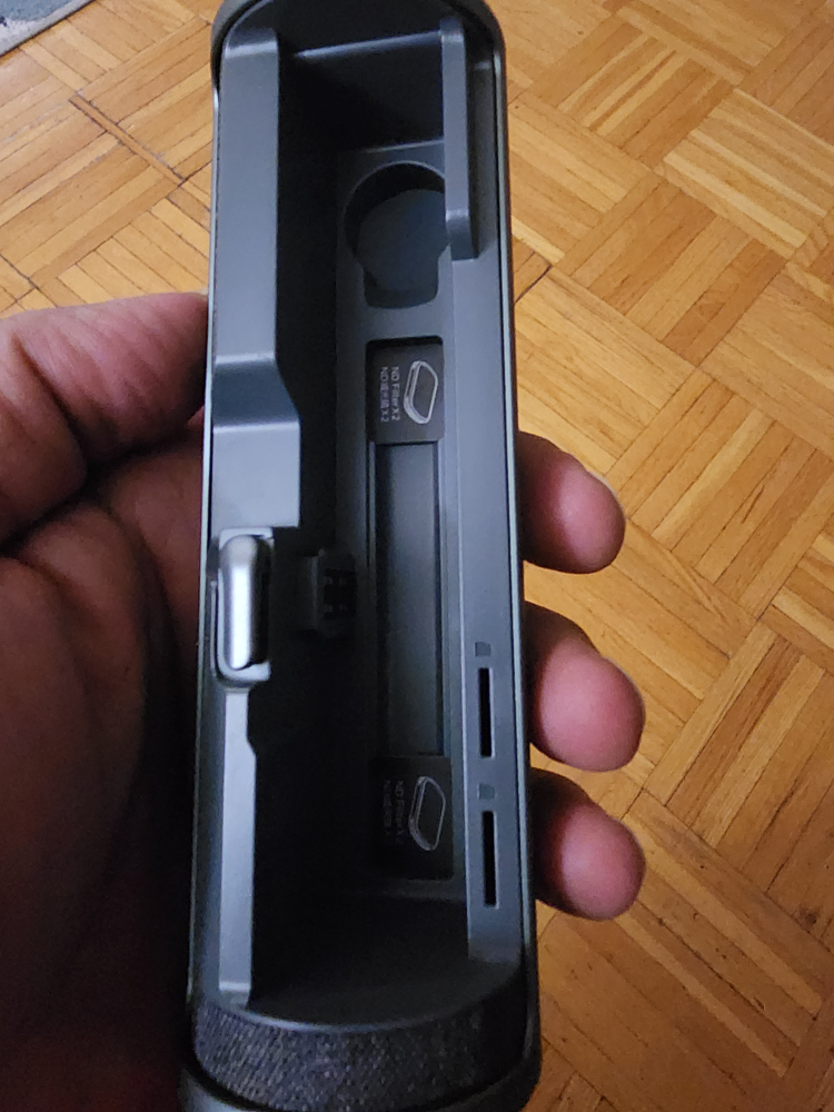 DJI Osmo Pocket Charging Case - photo 2
