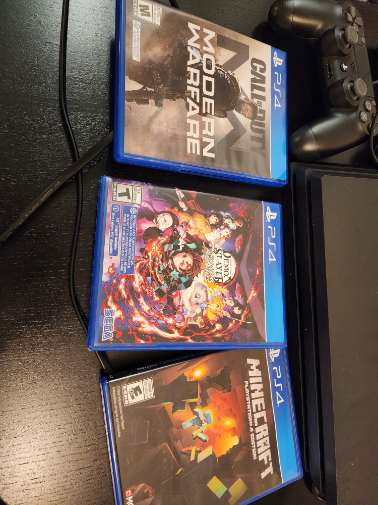 Ps4 pro - photo 2