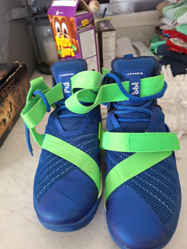 basketball shoes