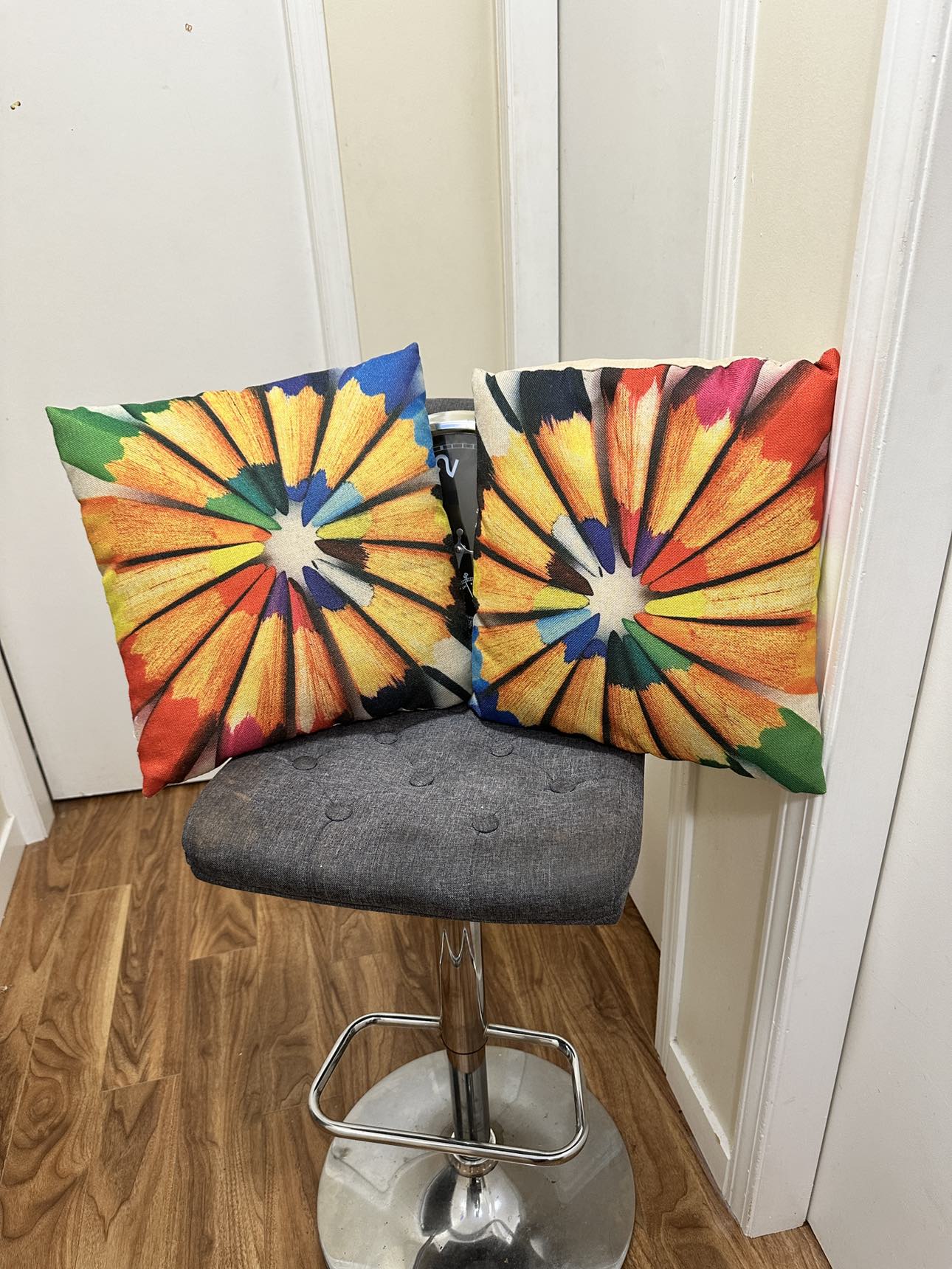 Cushions #freecycle thumbnail