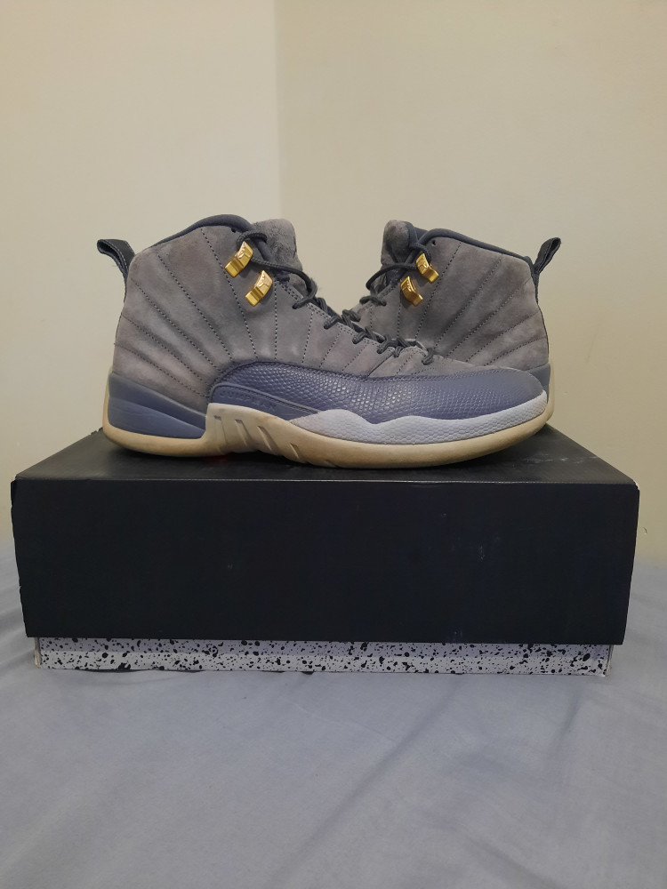 Jordan 12 Dark Grey Size 10