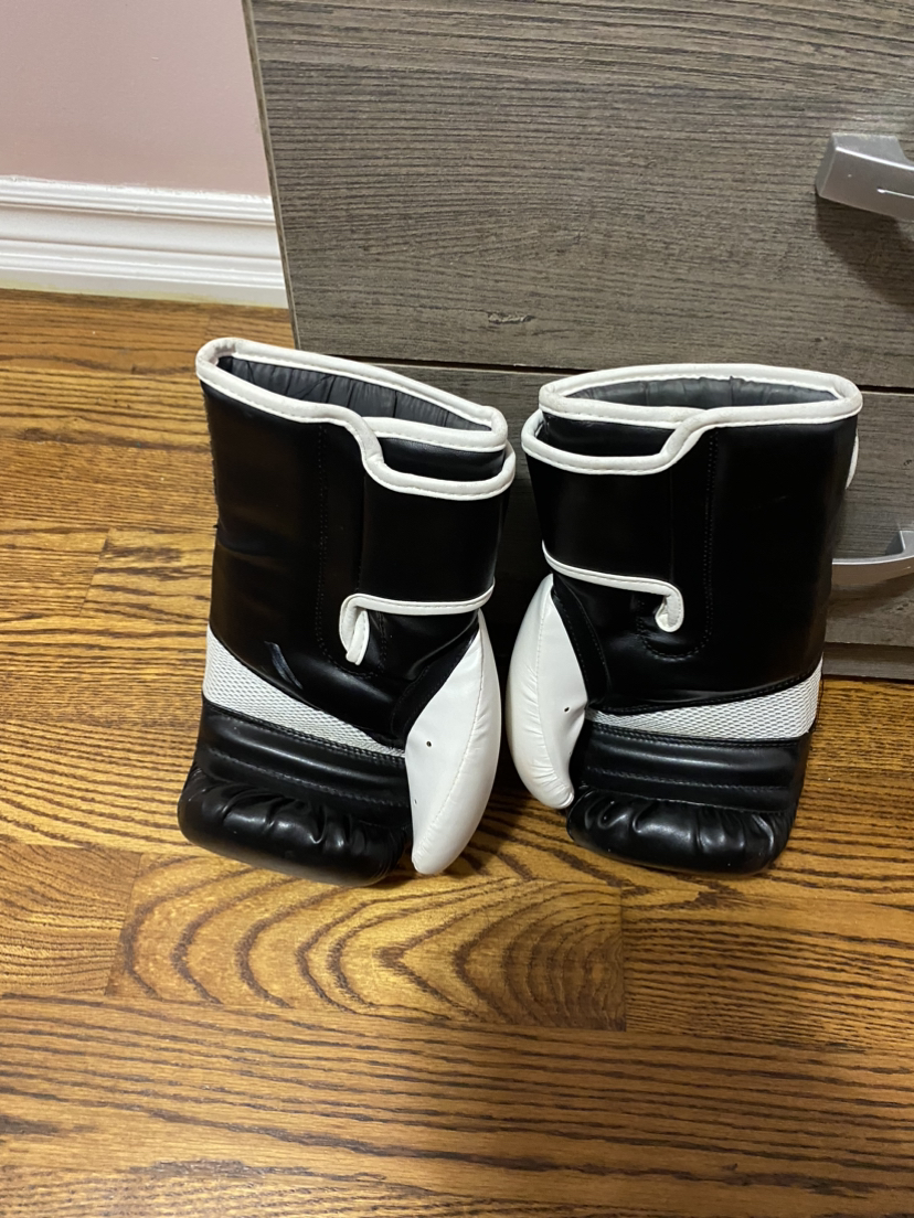 Boxing gloves - photo 4