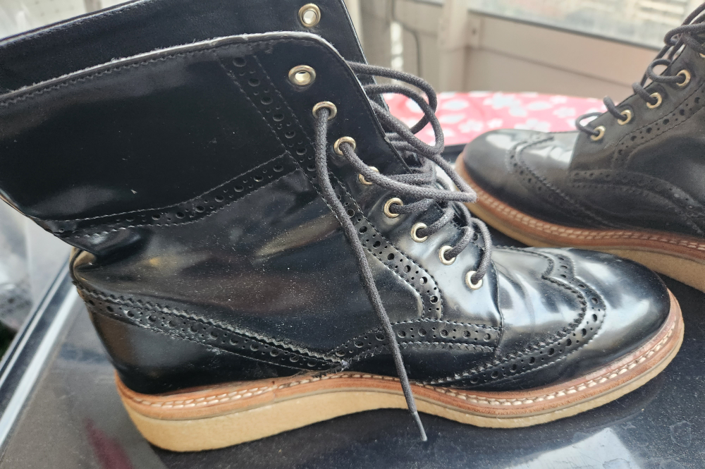 Zara boots image indicator(2)