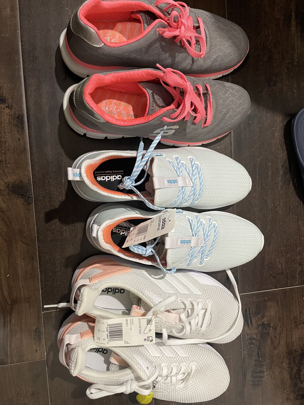 Women brand new adidas shoes