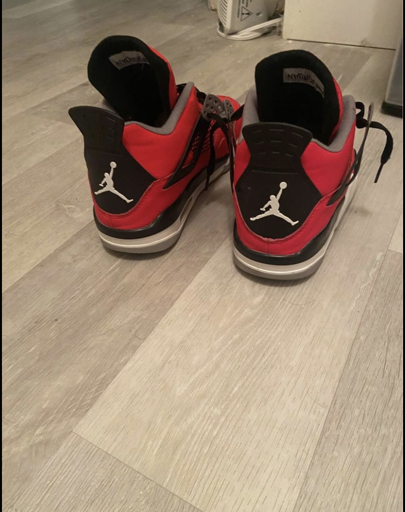 Jordan 4 toro bravo - photo 3