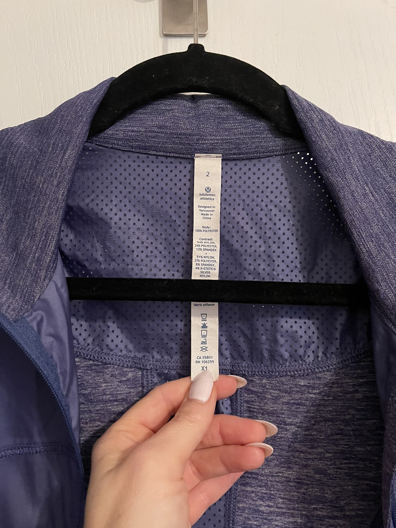 EUC Size 2 Lululemon Soft Shell Running Jacket Purple image indicator(5)