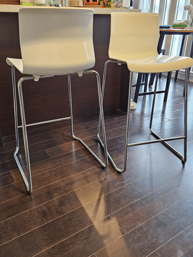 2x bar stool @ $50