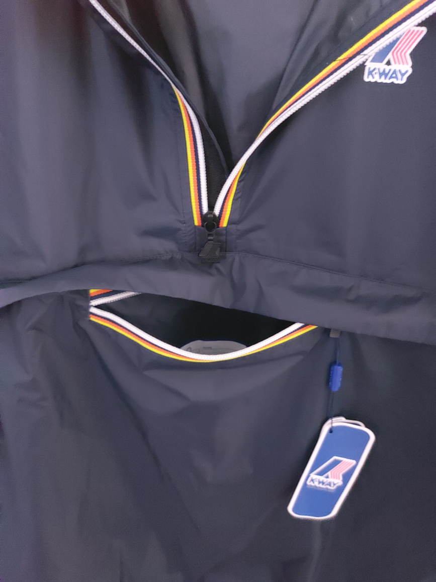 K-Way Classic 1/2 Zip "Le Vrai Leon" windbreaker rain jacket - photo 2