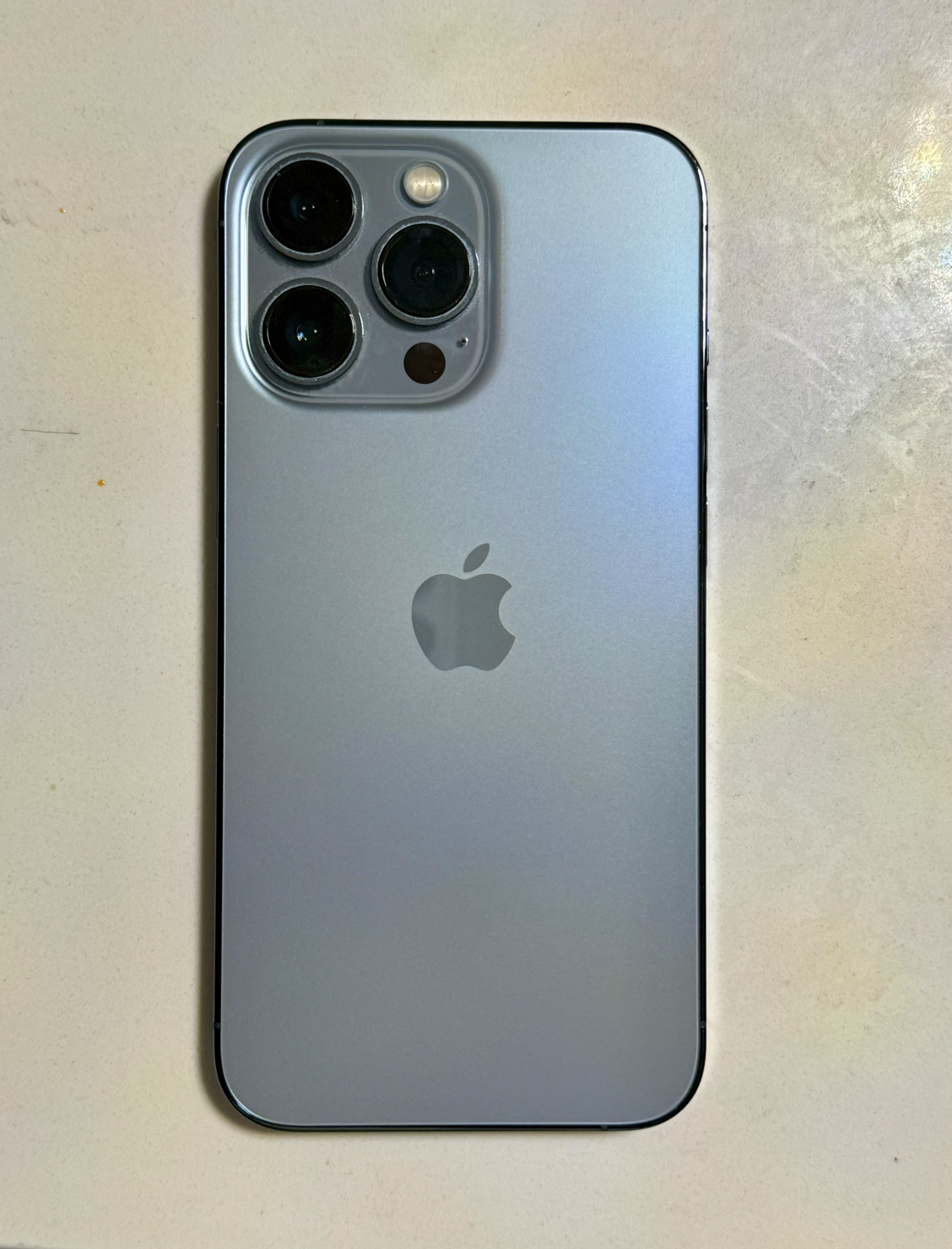 iPhone 13 pro 256g in very good condition