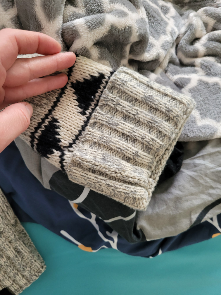 TNASweater - photo 2