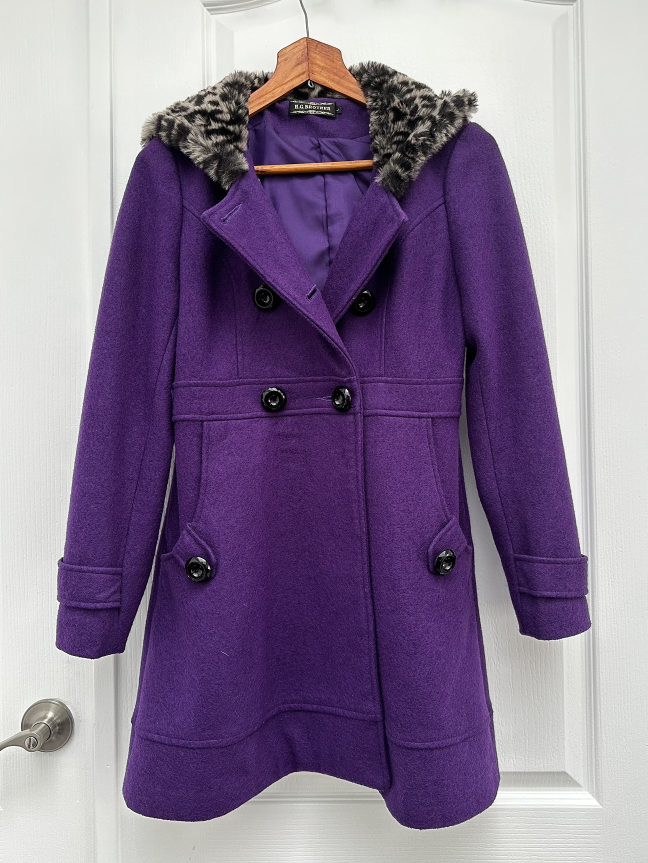 Purple Ladies Size L Warm Wool Fall/Winter Coat image indicator(3)