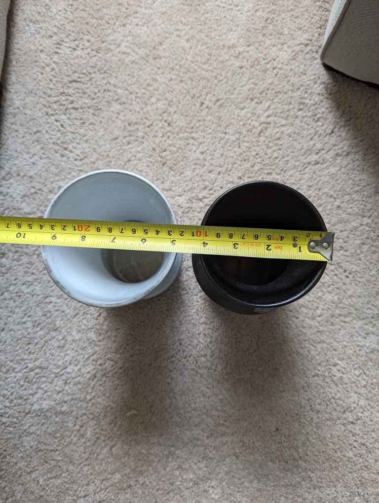 Beautiful vases image indicator(2)