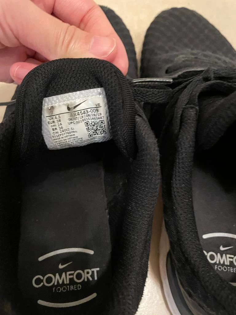 Women's black Nike rubber shoes 🦃 image indicator(3)