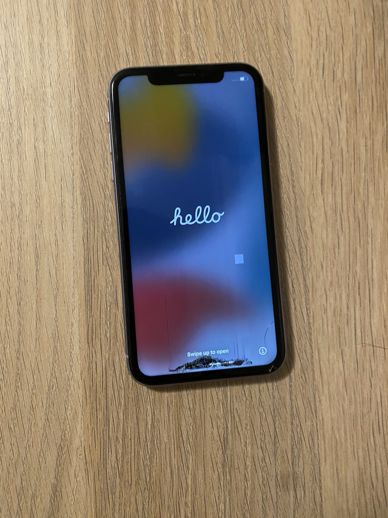 iPhone 11 Purple Broken Screen - photo 3