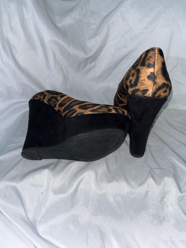 Brash Leopard Print Platform Wedges image indicator(3)