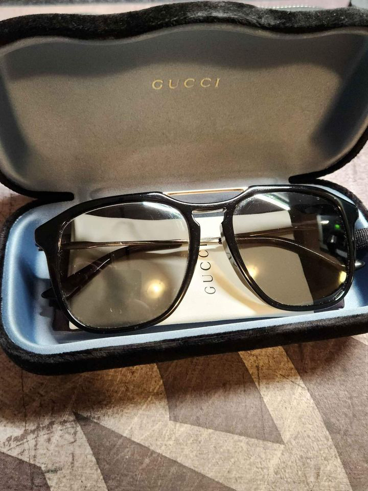 Gucci Sunglasses - GG0321S