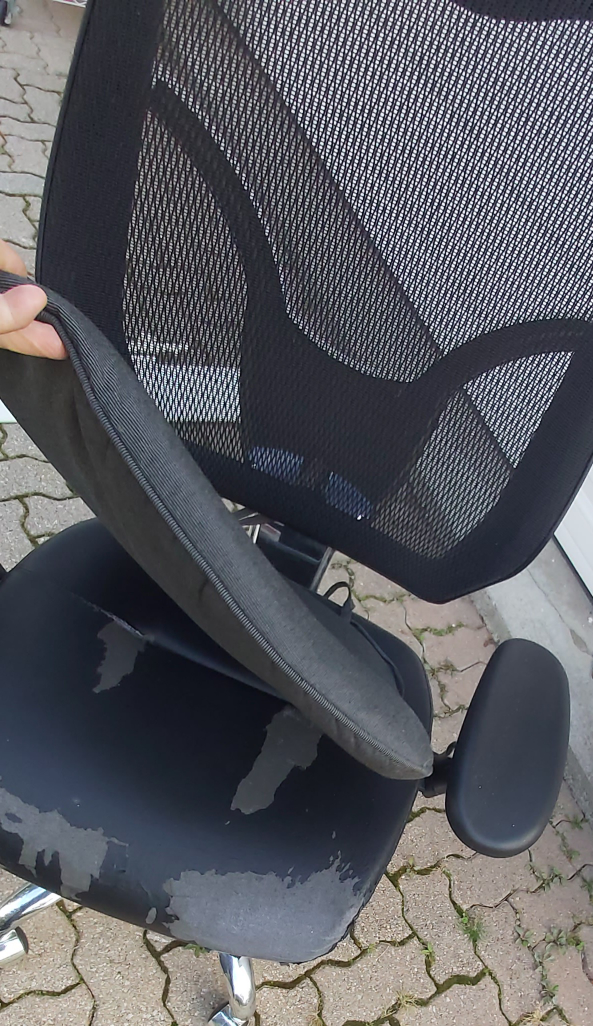 Free chair on wheels # FREECYCLE - photo 2