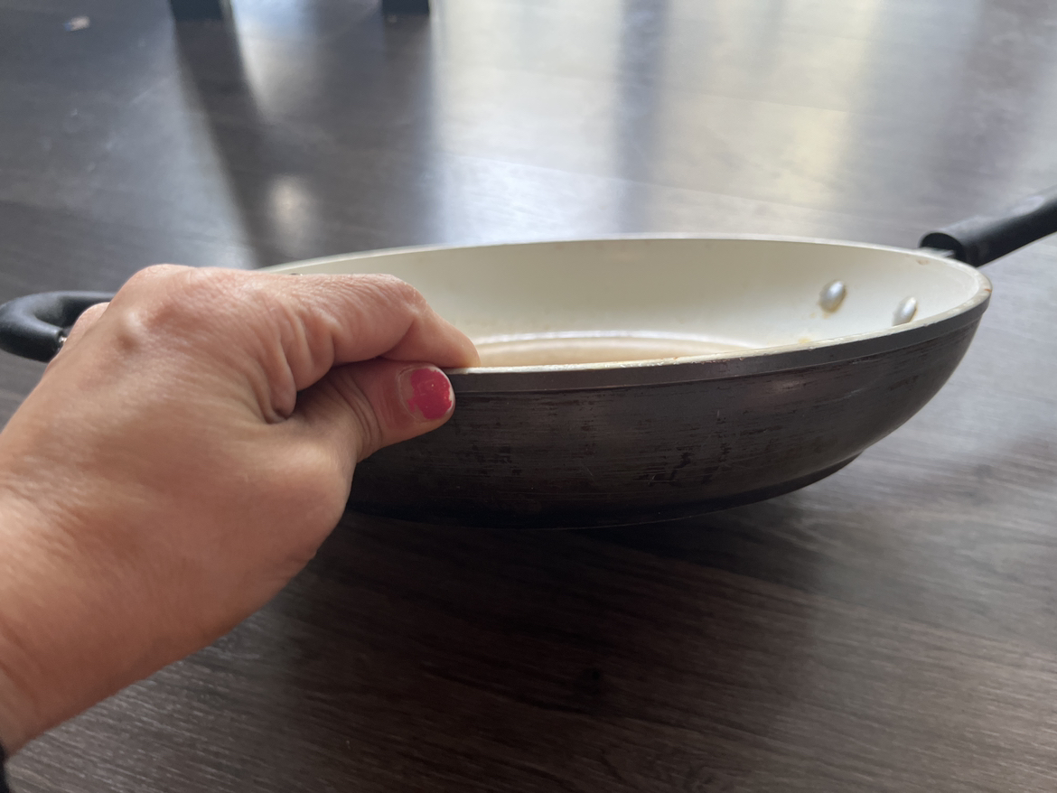 Pan # freecycle - photo 4