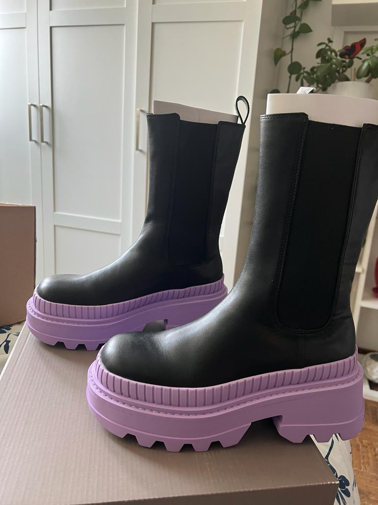 Brand new Charles & Keith boots for Sale! - photo 3