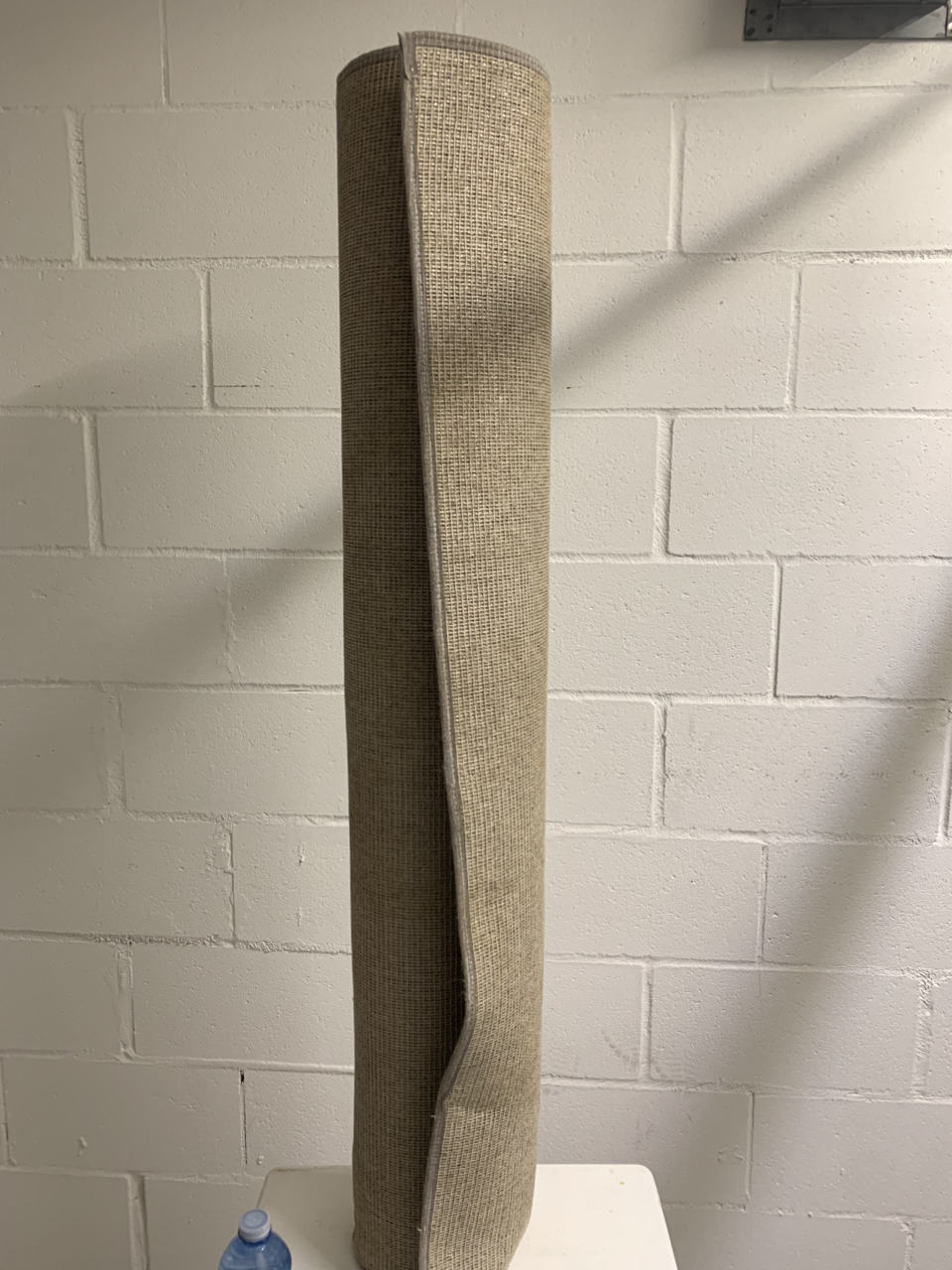 Area rug thumbnail