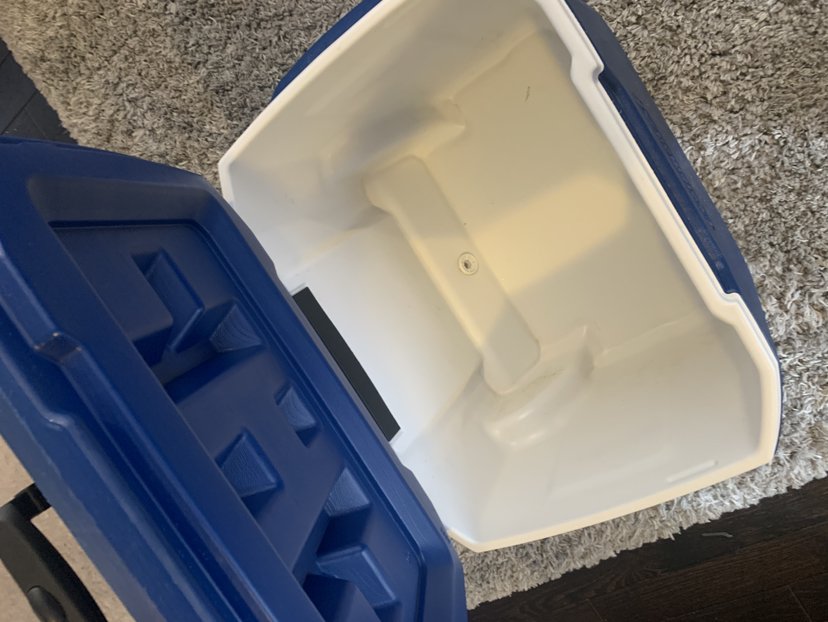 Coleman 50 quart wheeled cooler - photo 3