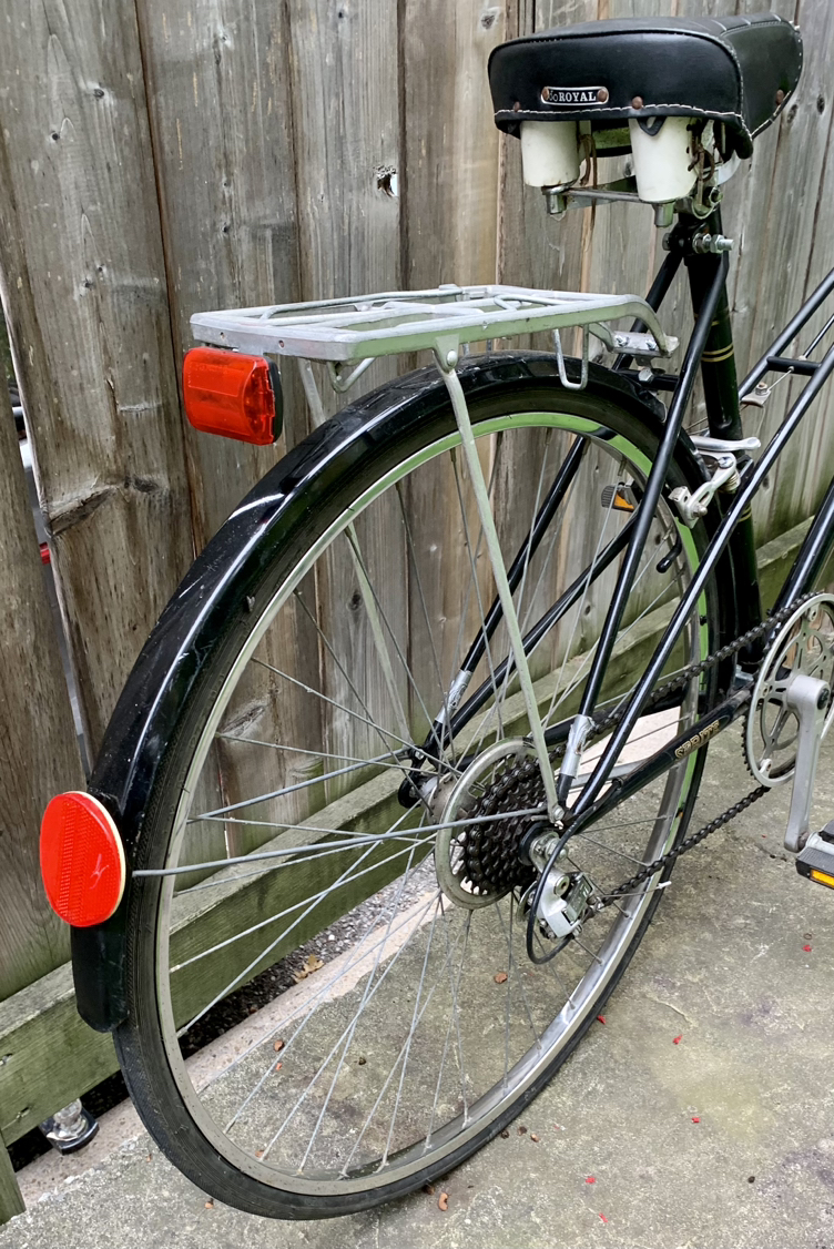 Luxury Vintage Raleigh with Pet Carrier / extras image indicator(6)