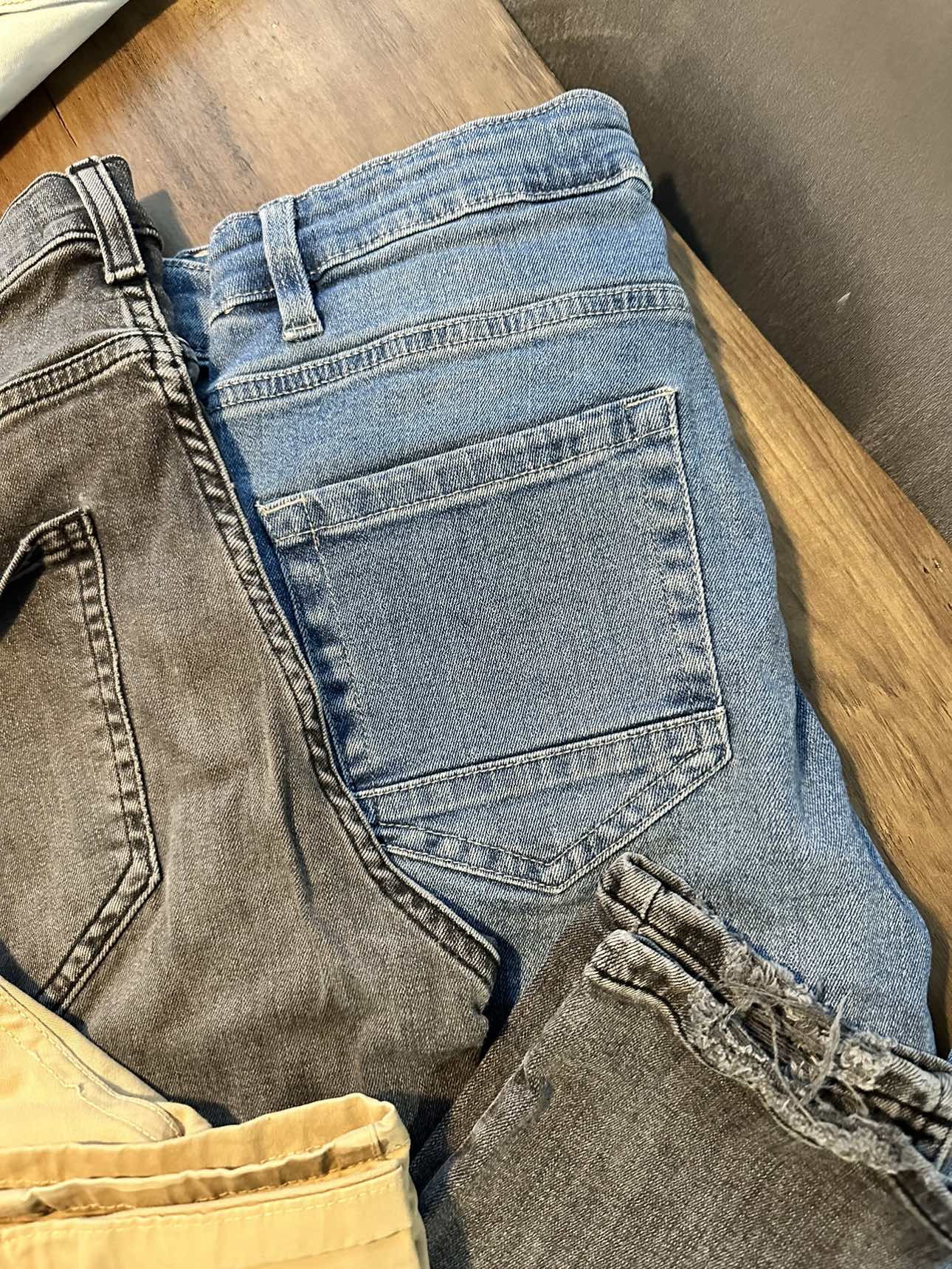 Take all Mens Pants for $20 - photo 5