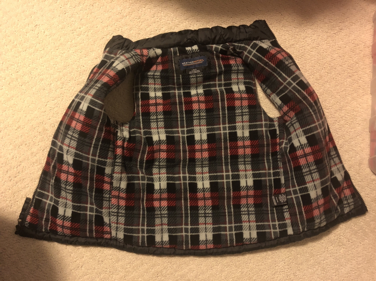 Large/size 7 boy’s vest image indicator(2)