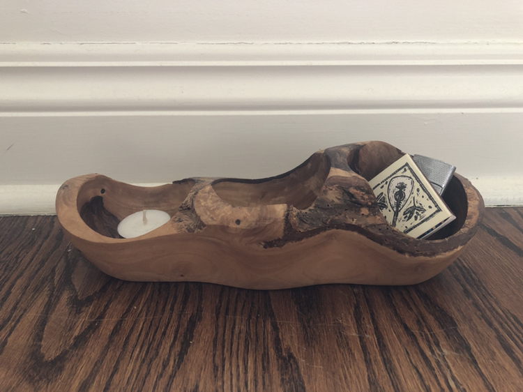 Wooden decorative piece