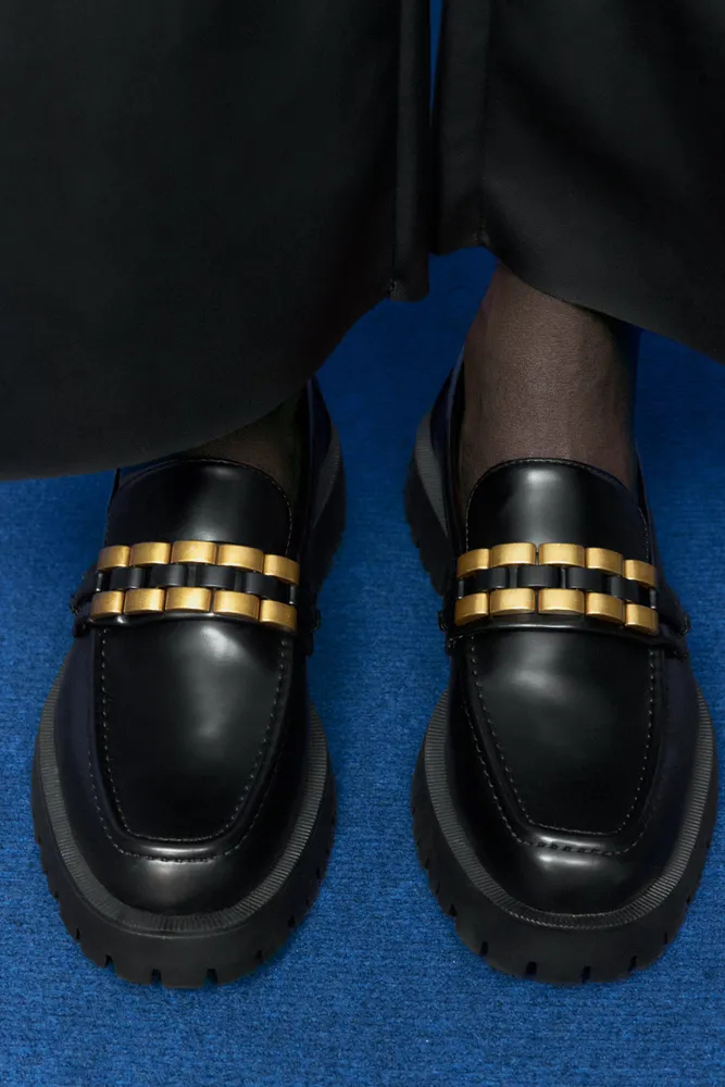 Zara Women’s Loafers size 7 1/2 image indicator(4)