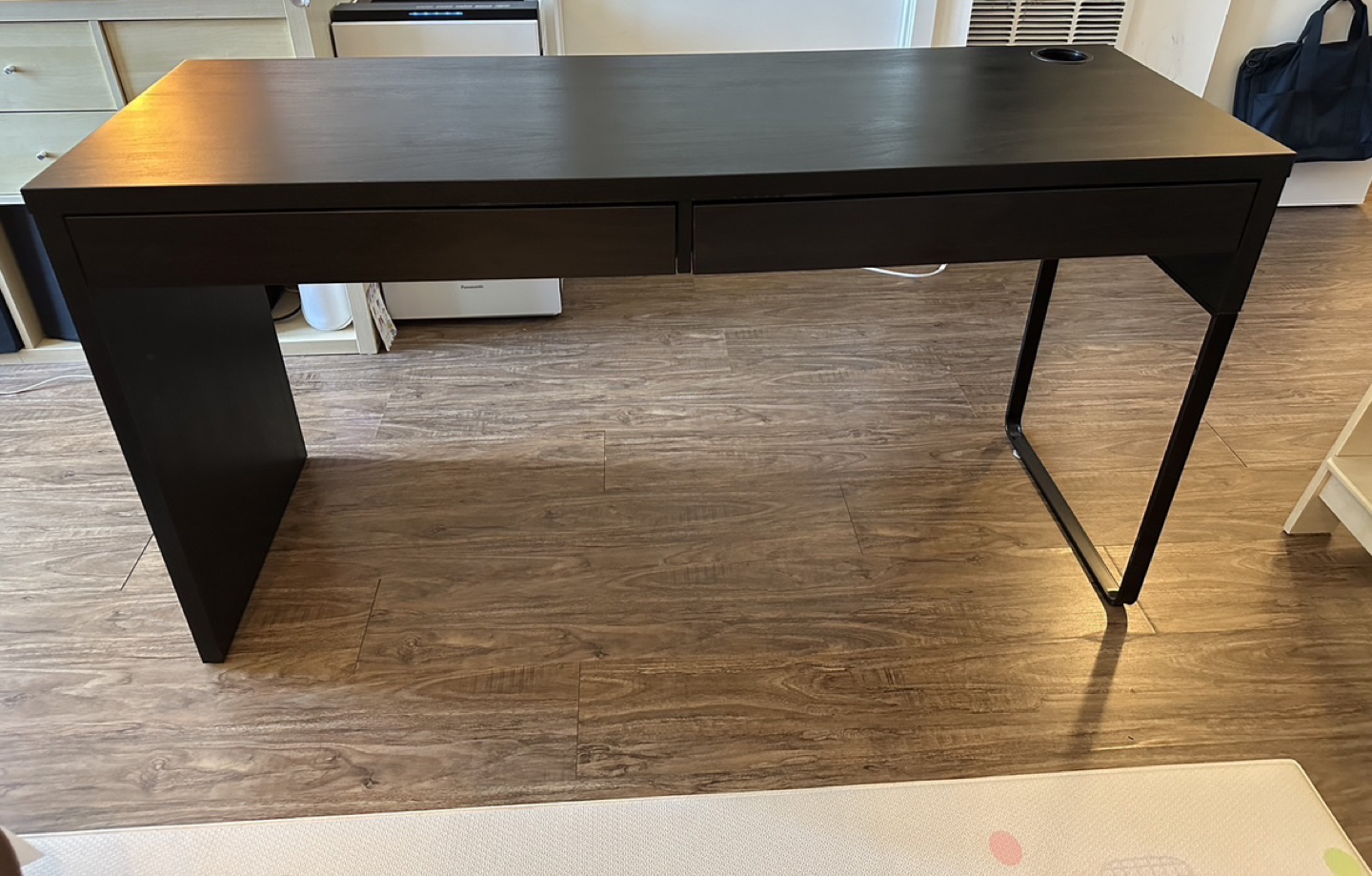 IKEA micke desk thumbnail