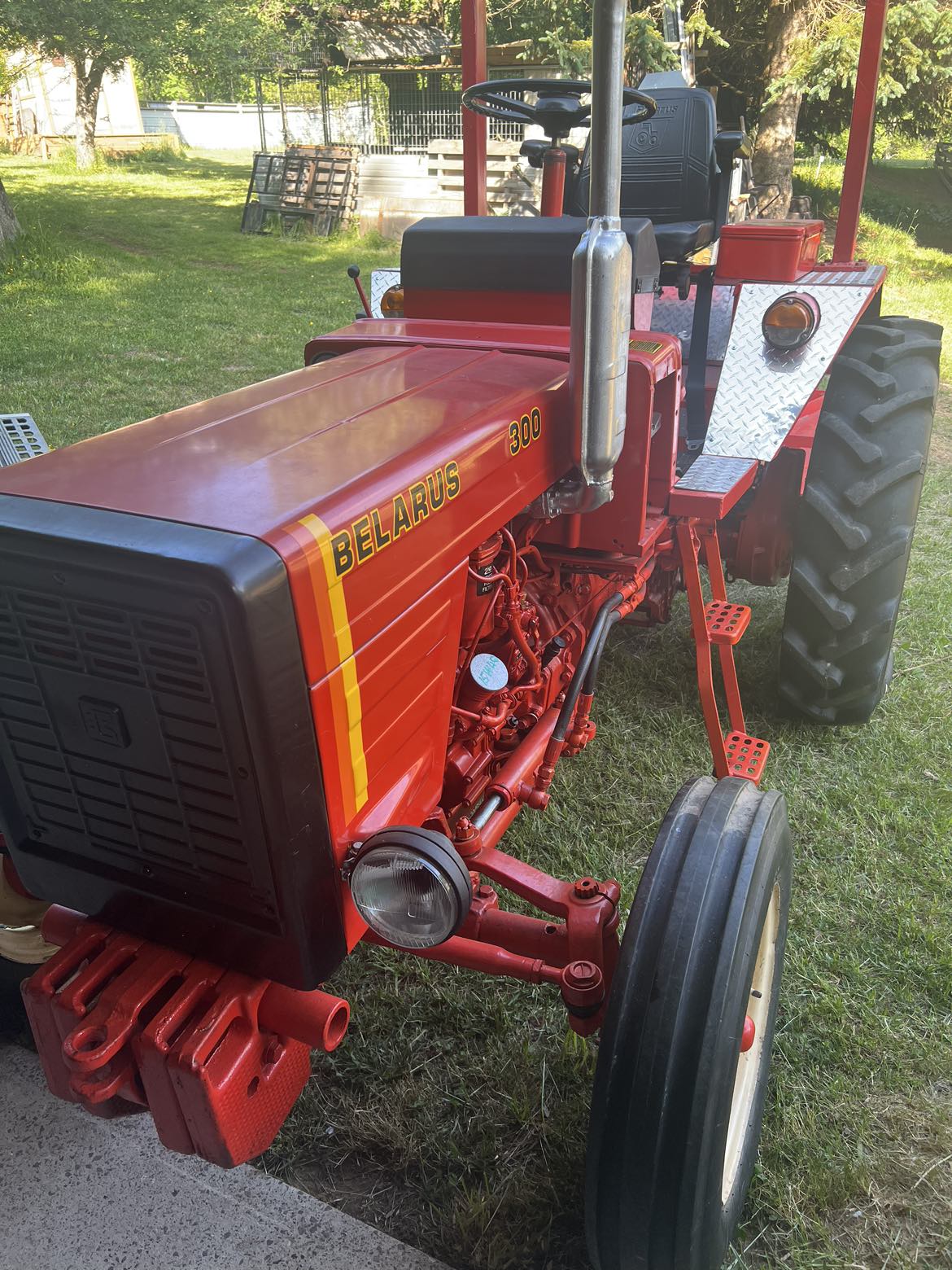Barlarus 300 Tractor