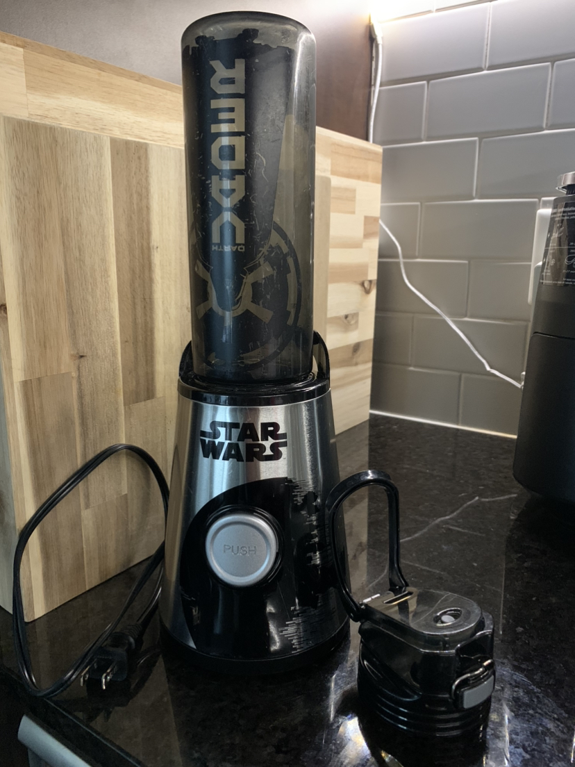 Personal blender